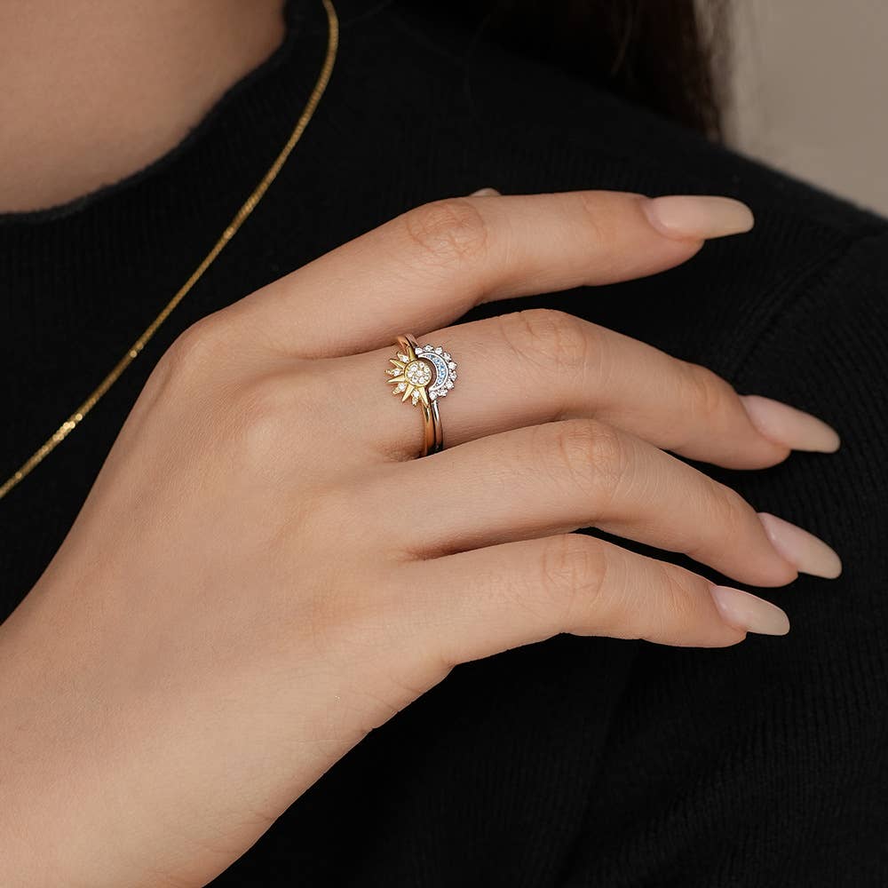 S925 Sterling Silver Micro-Diamond Sun and Moon Couple Ring: Yellow Gold  size N