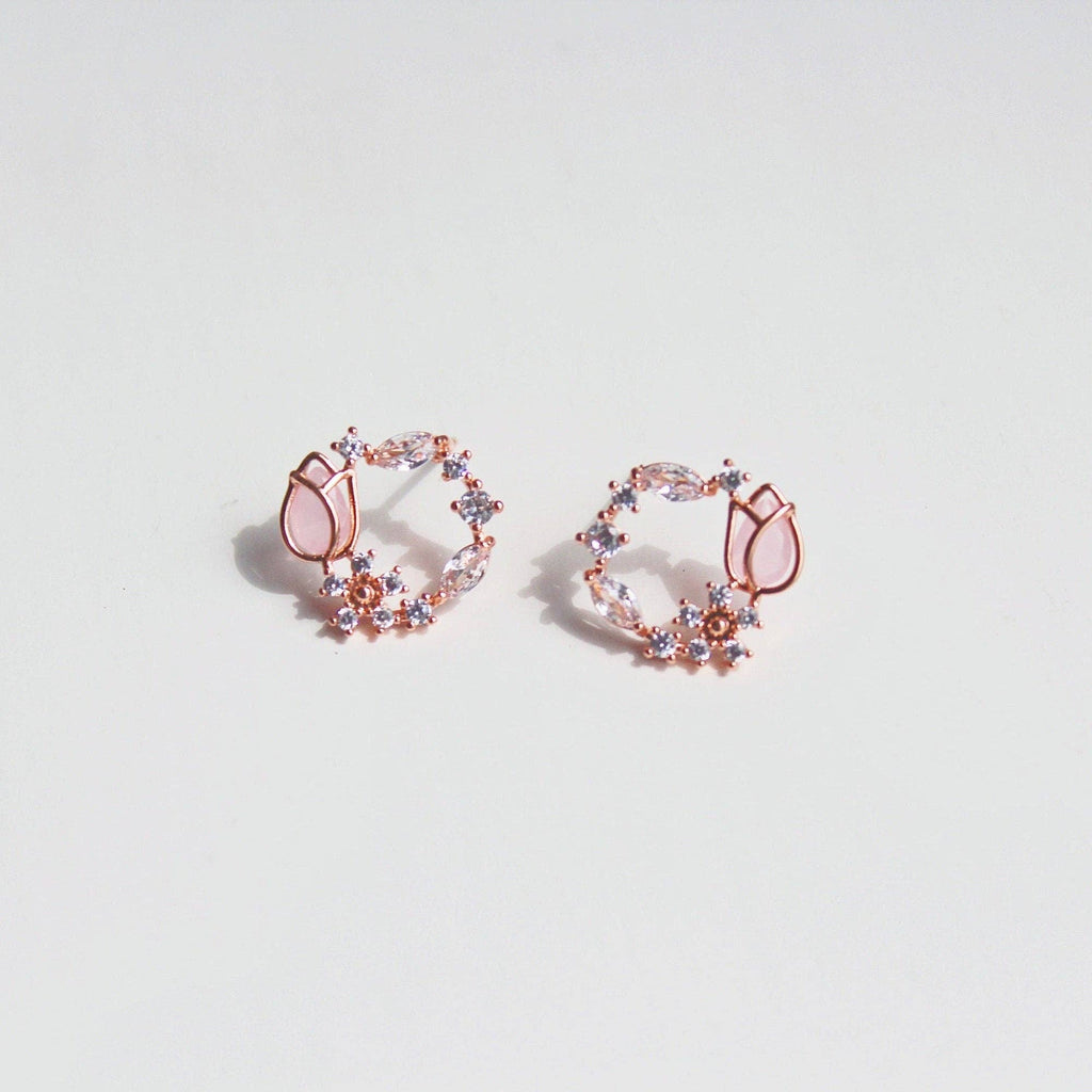 Rose Gold Pink Crystal Tulip Wreath Necklace: Necklace