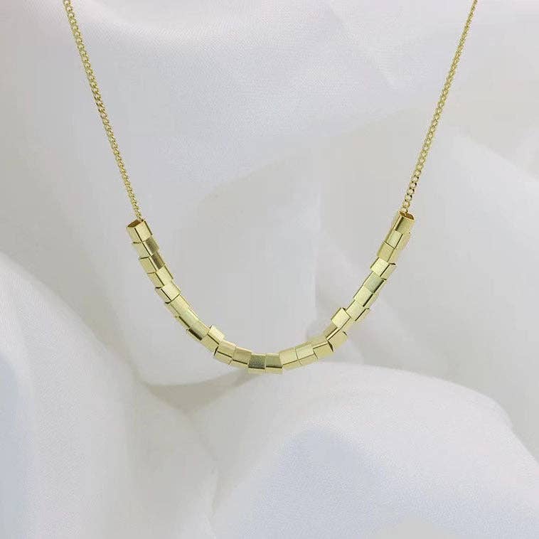 Geometric Cube Bead Bar Necklace in 925 Sterling Silver: Gold
