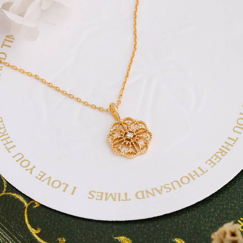 925 Sterling Silver Medieval Hollow Pattern Petal Necklace
