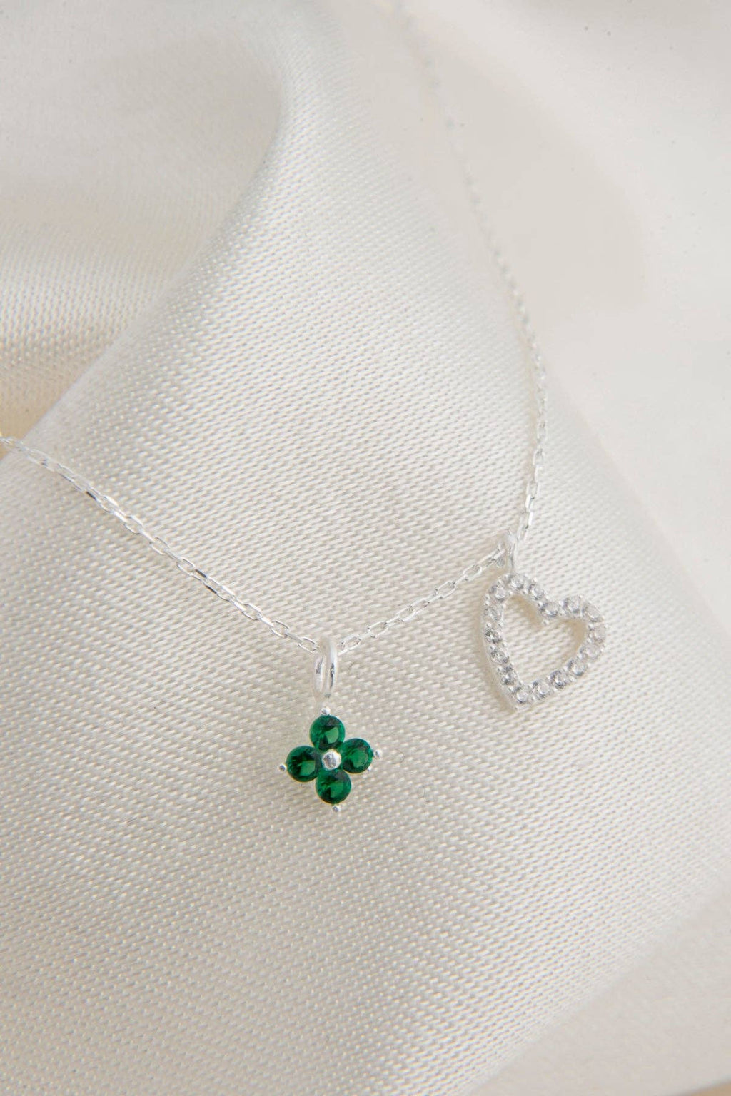 Women's 925 Sterling Silver Necklace with Heart Detail Minimal Design: SILVER