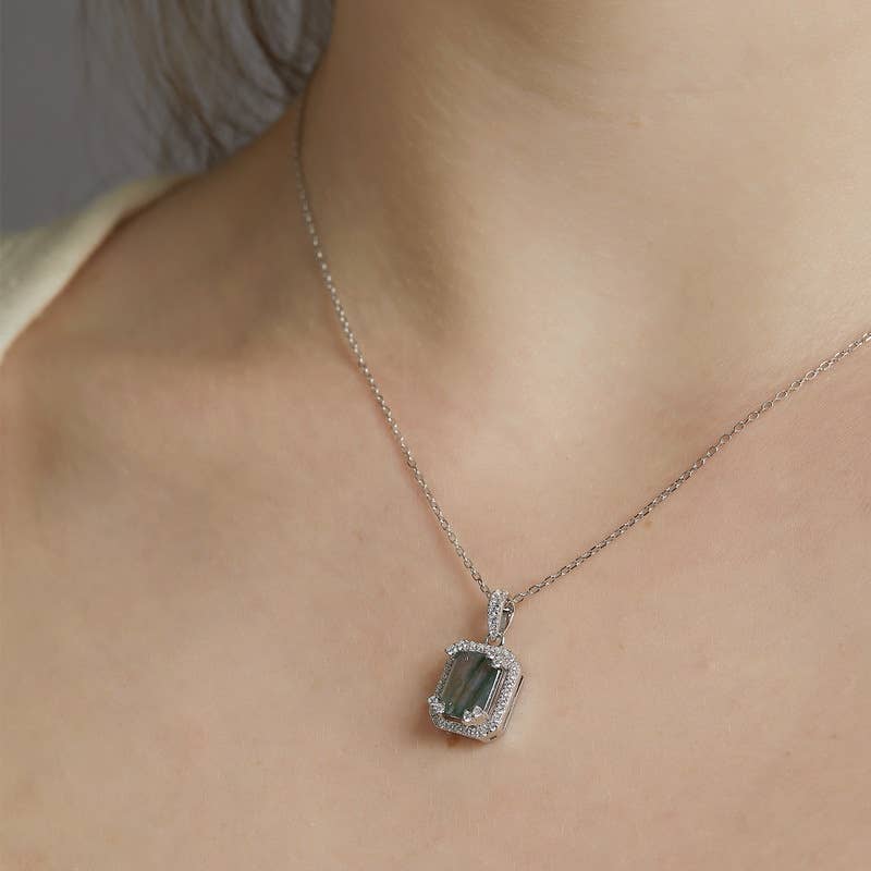 S925 Sterling Silver Natural Square Green Moss Pendant: Silver