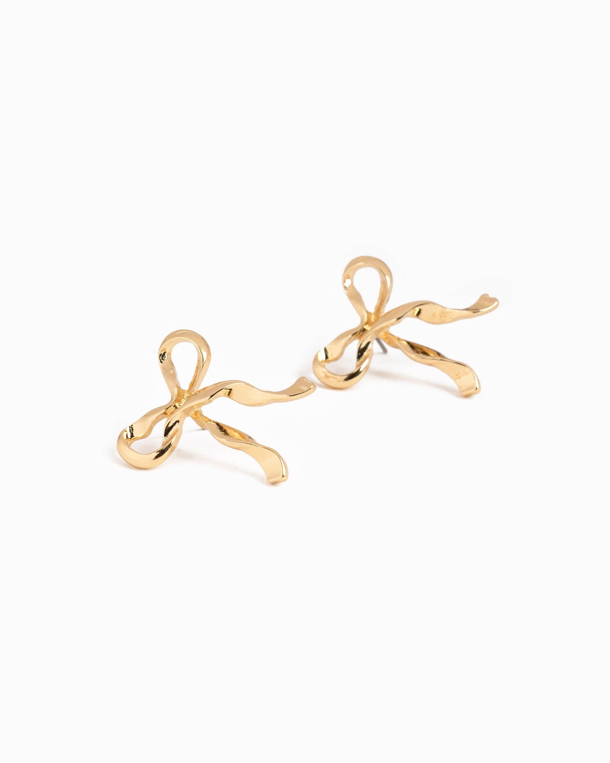 Twisted Metal Bow Earrings: Gold