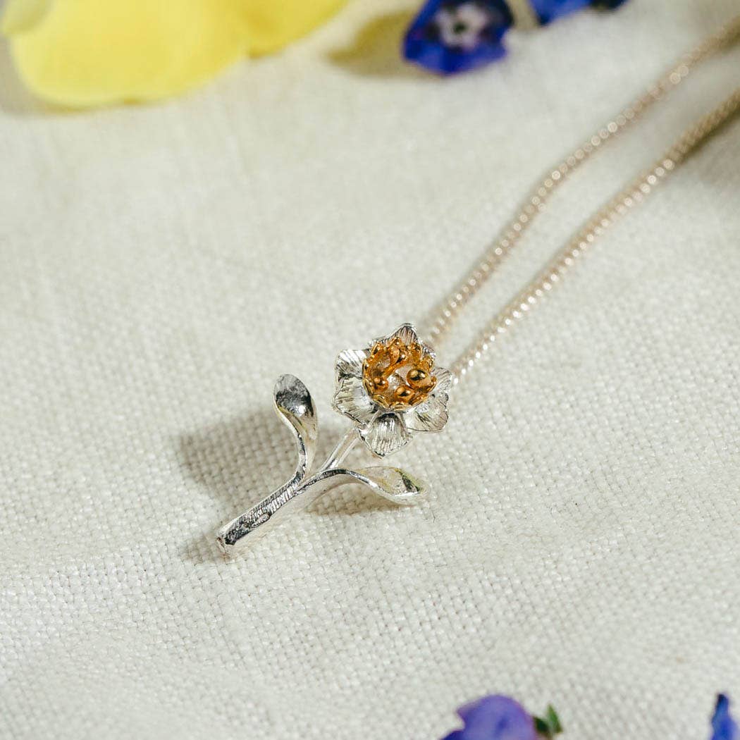 Mini Daffodil Pendant