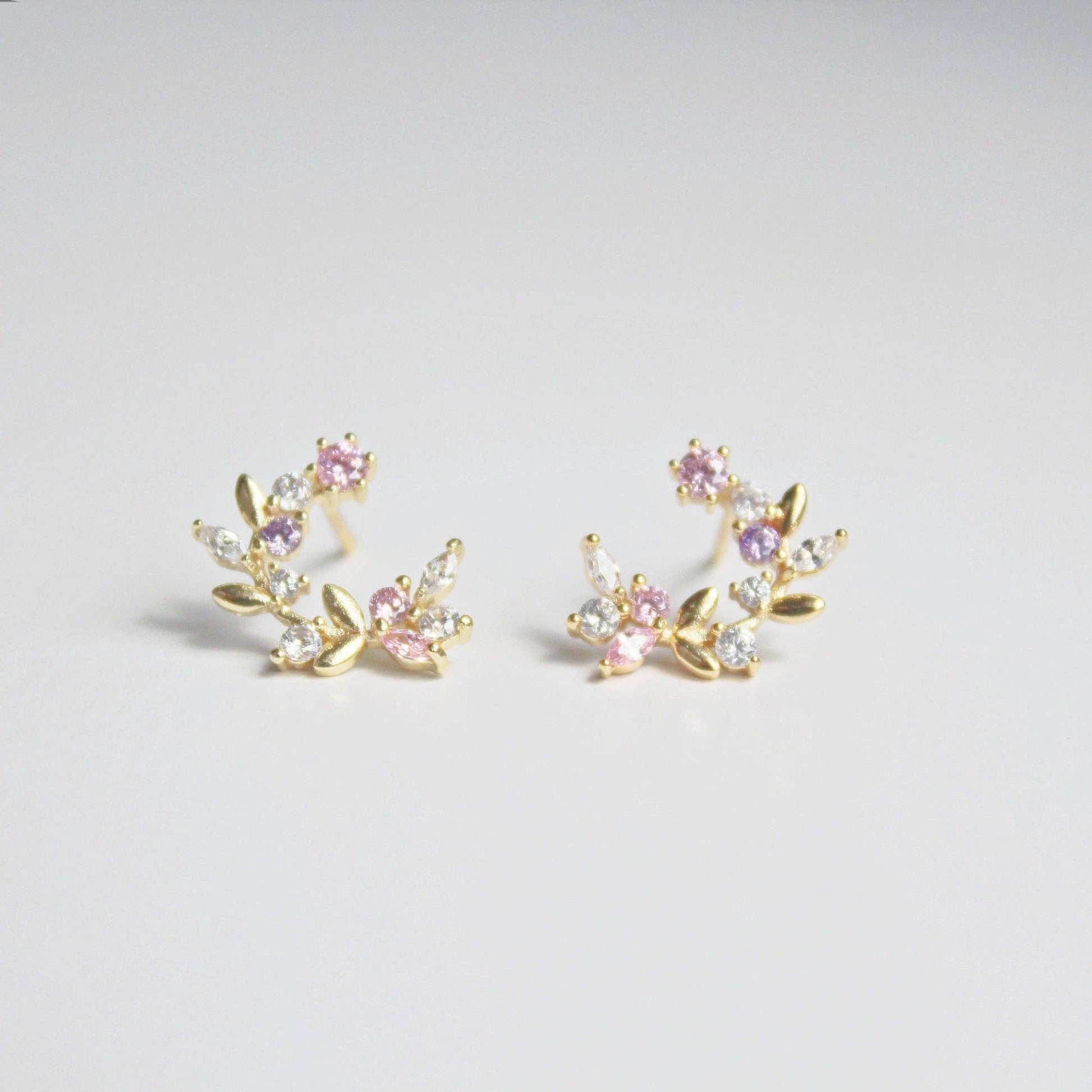 Leaf Wreath Earrings - Pink Crystal Flower Leaves Studs: Brown Crystal