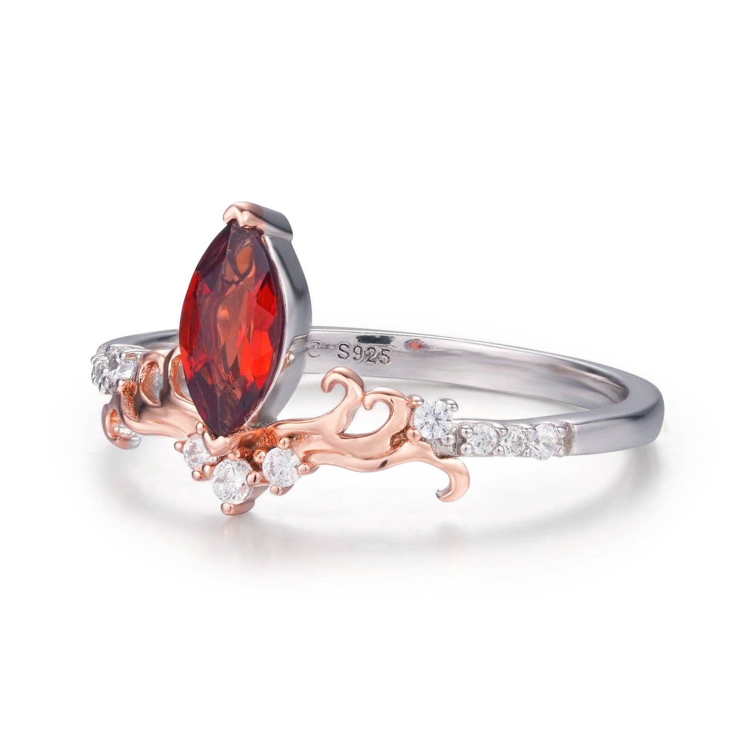 Fire Ring : White Gold Vermeil. Size 8 P1/2