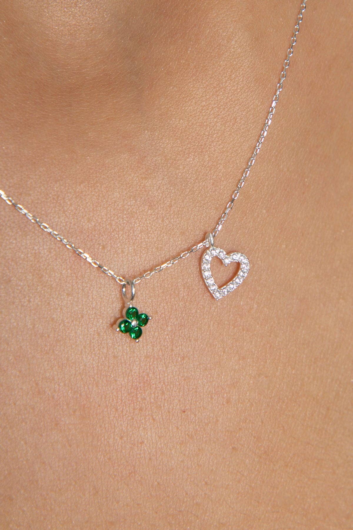 Women's 925 Sterling Silver Necklace with Heart Detail Minimal Design: SILVER