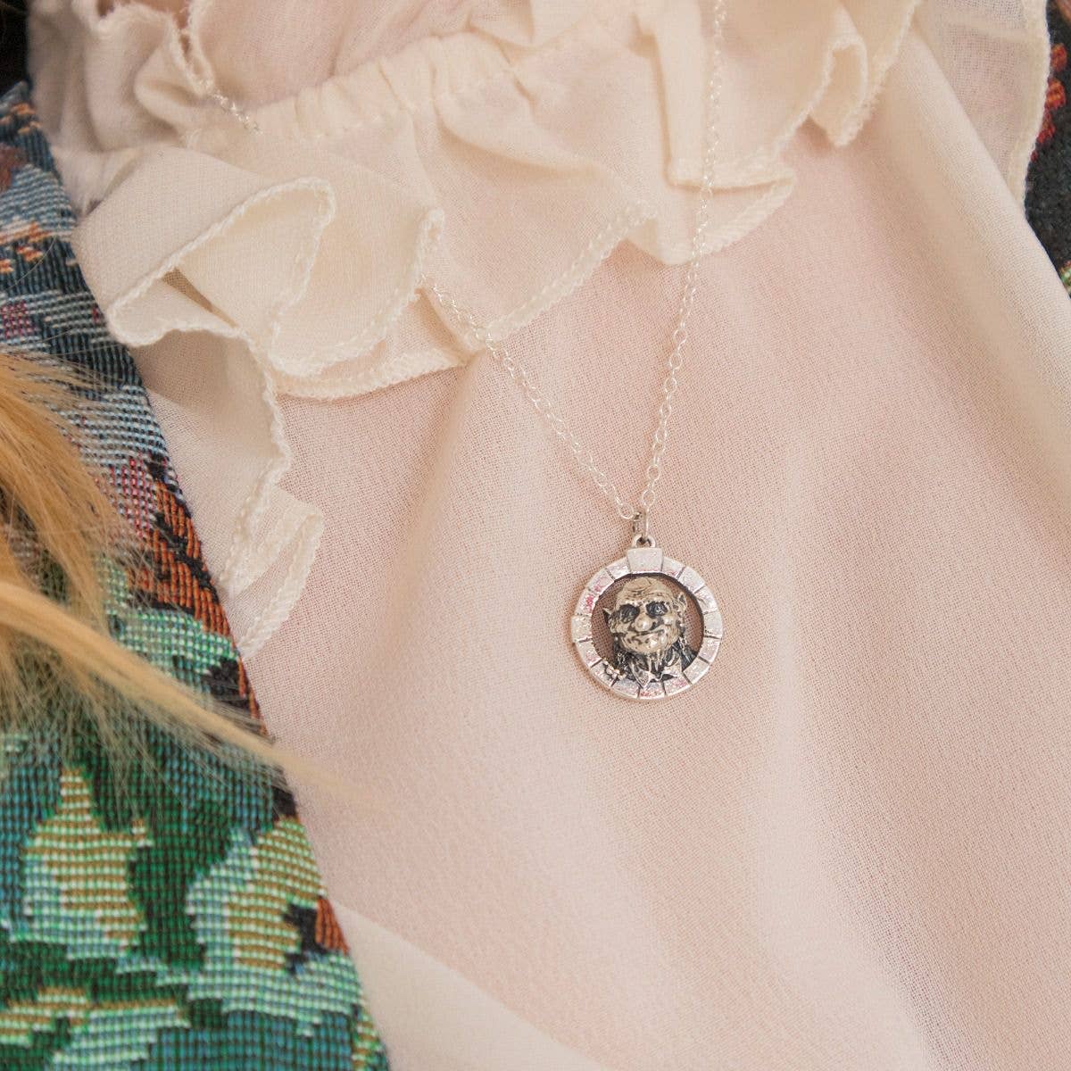 Labyrinth Hoggle Necklace: 925 Sterling Silver / Silver