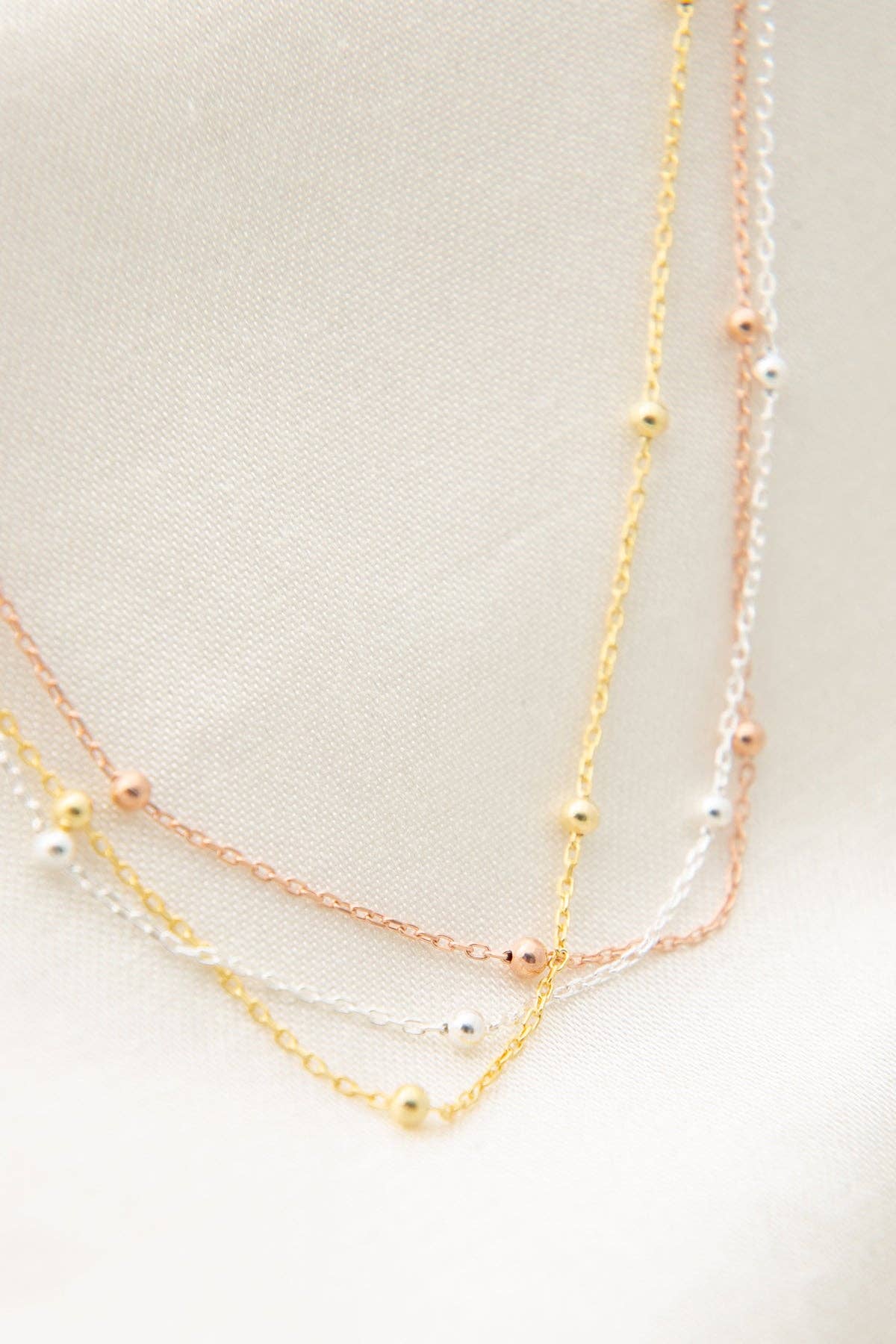 Women's 925 Sterling Silver Necklace with Doric Ball Detail in Three Colors: GOLD