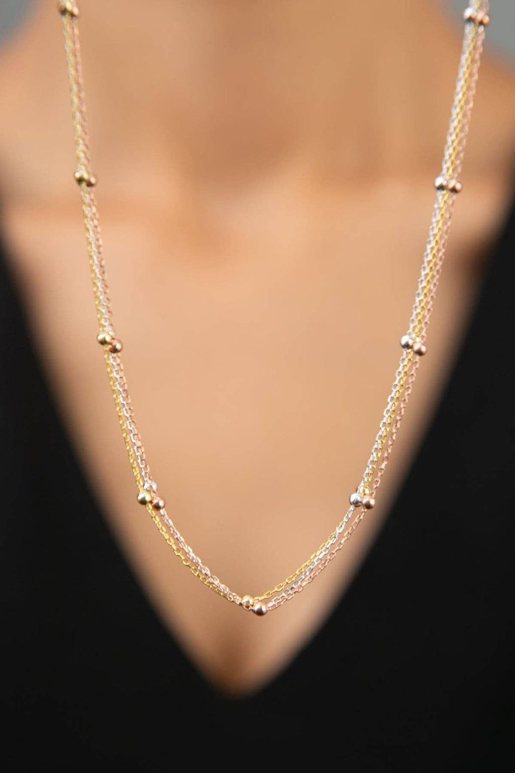 Women's 925 Sterling Silver Necklace with Doric Ball Detail in Three Colors: GOLD