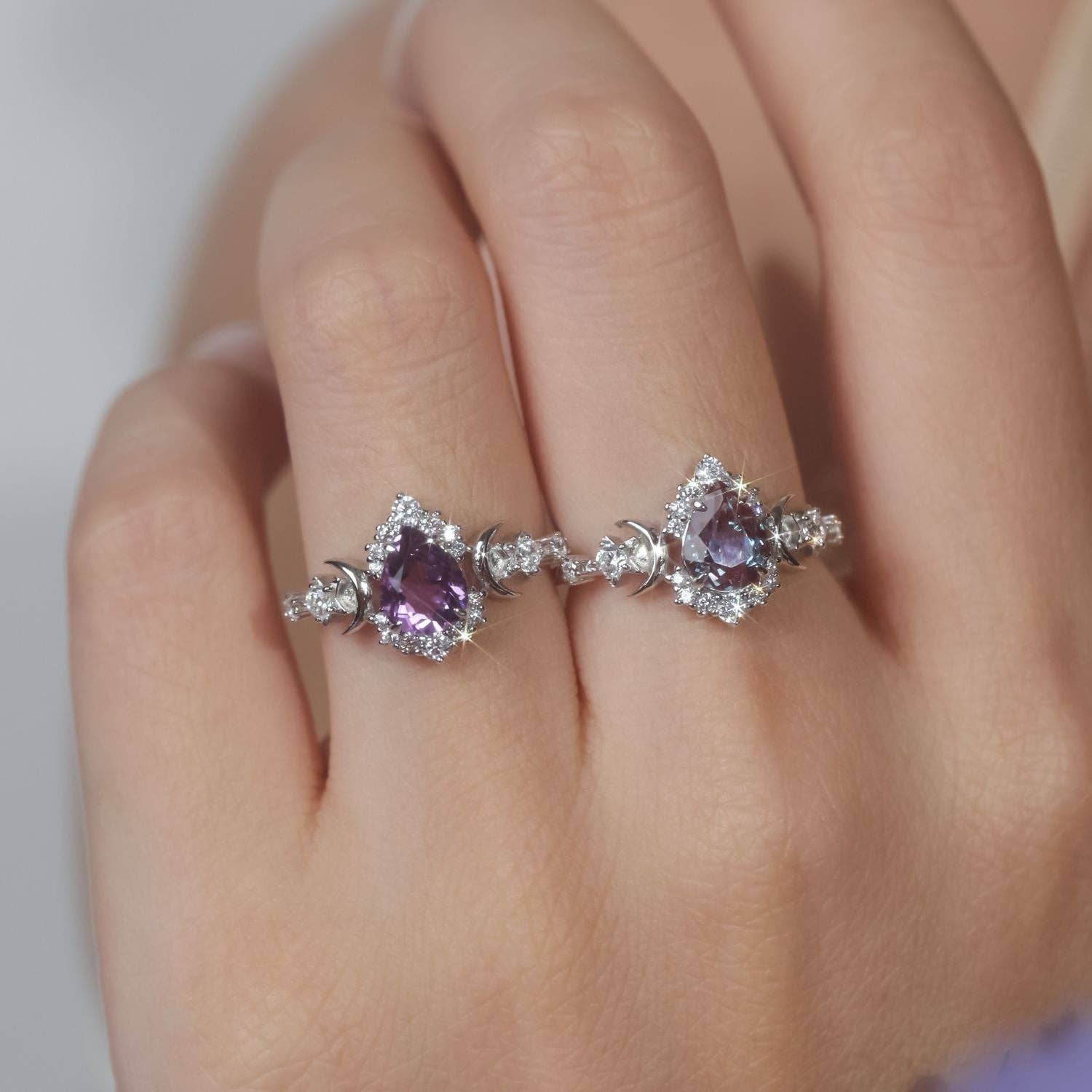 Galactic Pear Cut Alexandrite Ring: White Gold Vermeil / size P