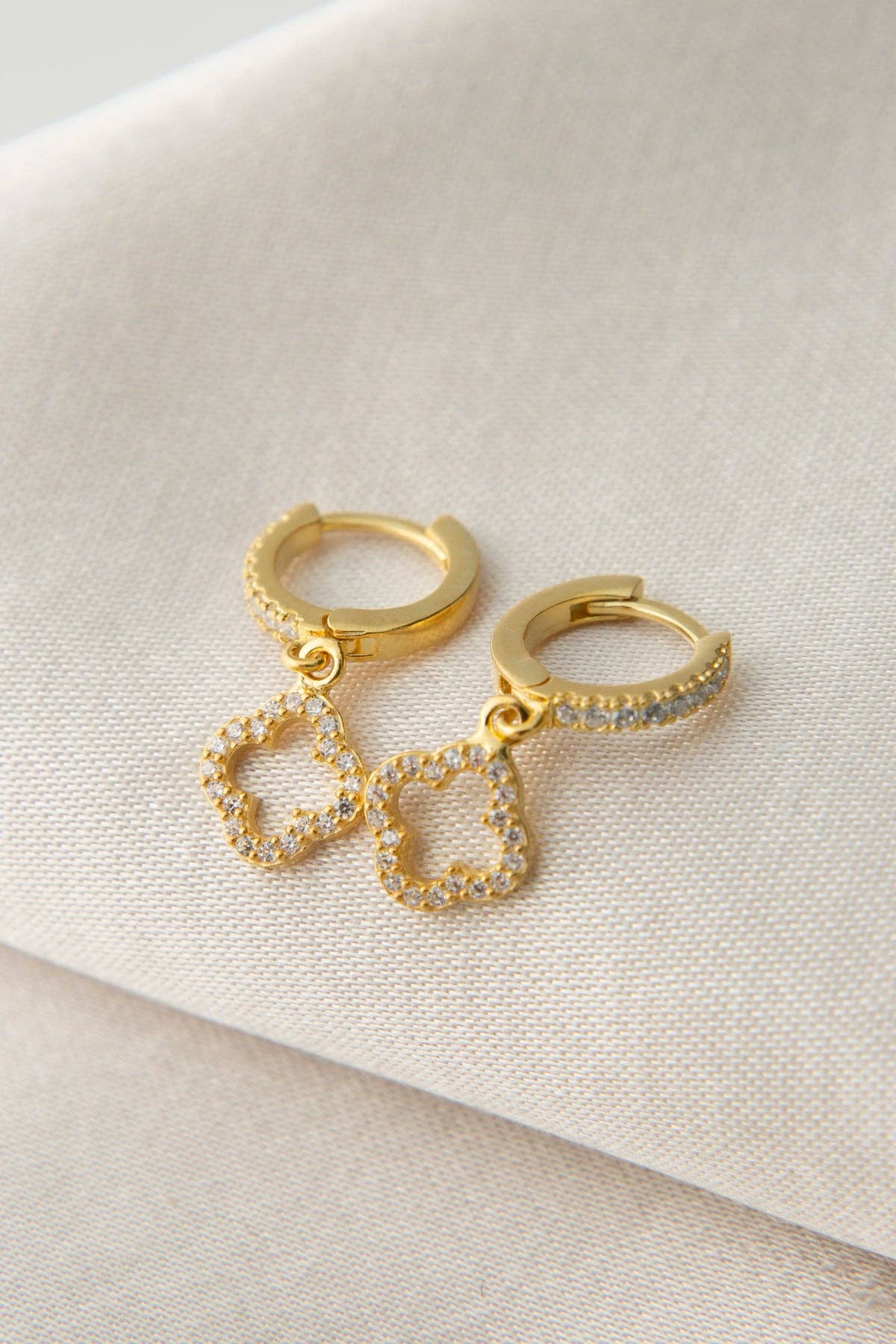 Women's 925 Sterling Silver Stone Shamrock Earrings: GOLD