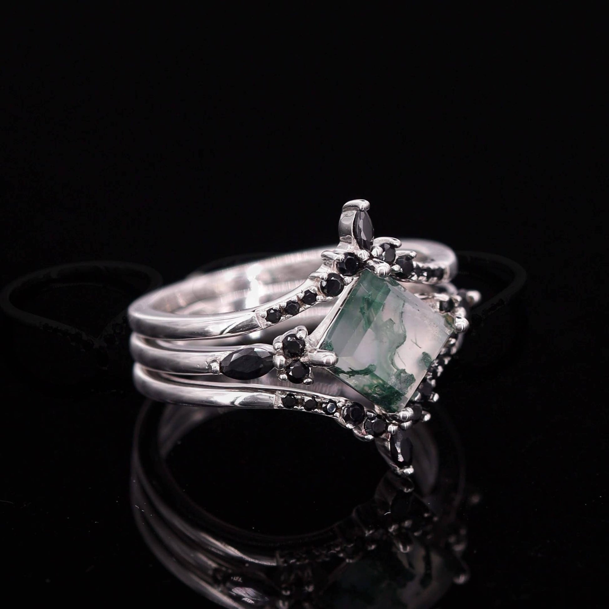 S925 Silver with Green Moss Stone Stacking Ring: size N