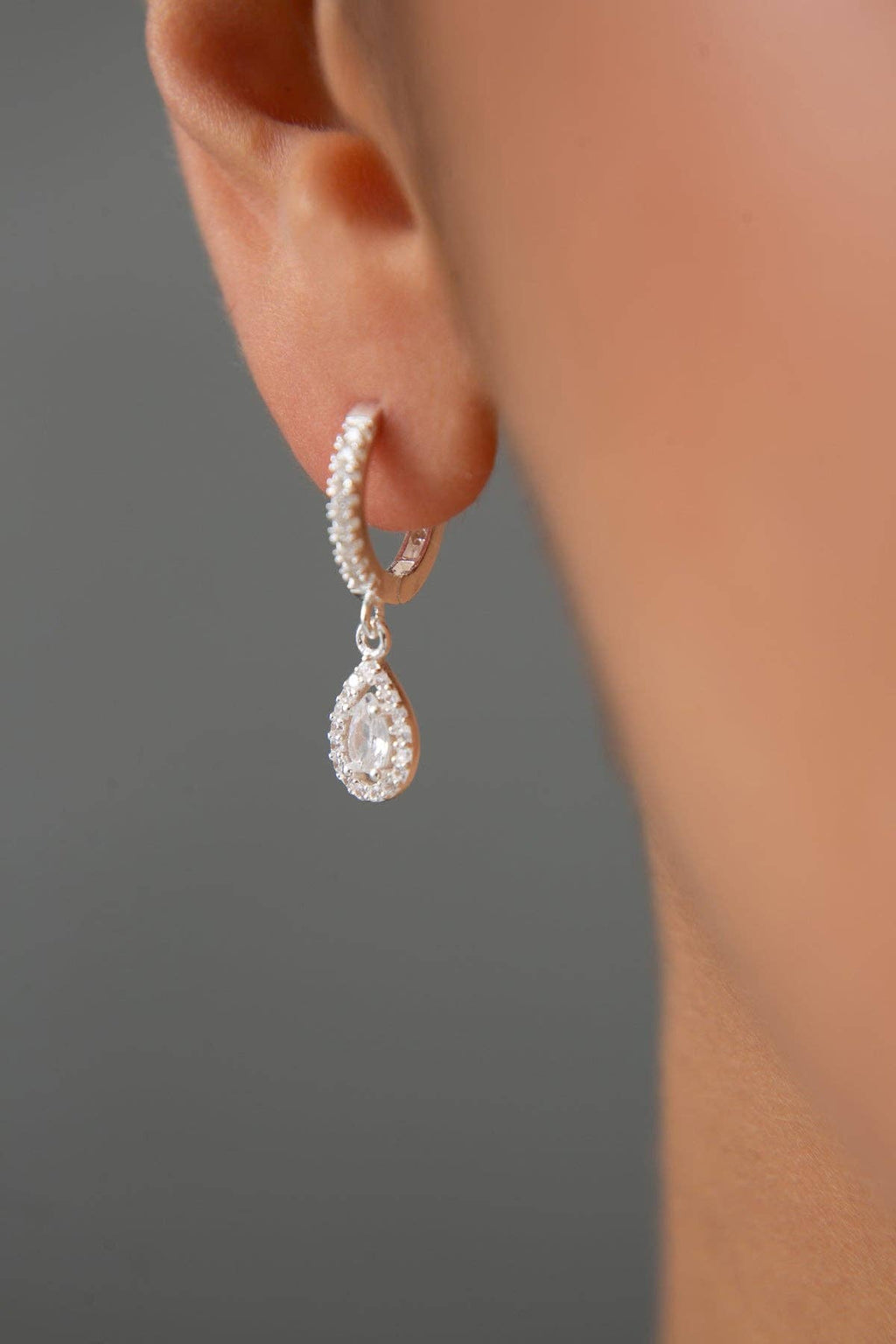Women's "Waterdrop" Model 925 Sterling Silver Earrings: SILVER