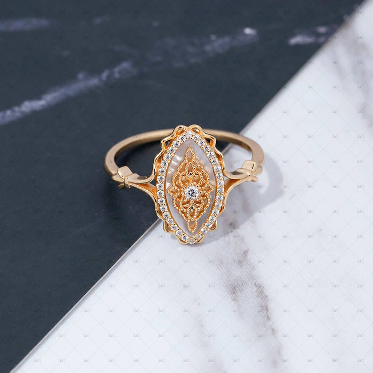 S925 Silver Vintage White Shell Zircon Ring: size j