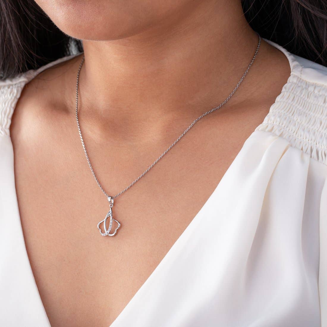 Sterling Silver Linked Hearts Pendant Hypoallergenic