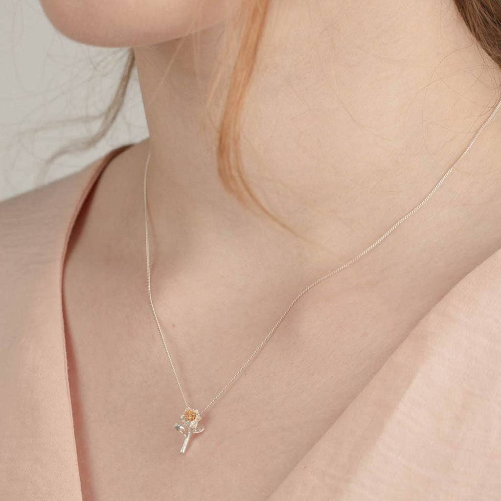 Mini Daffodil Pendant