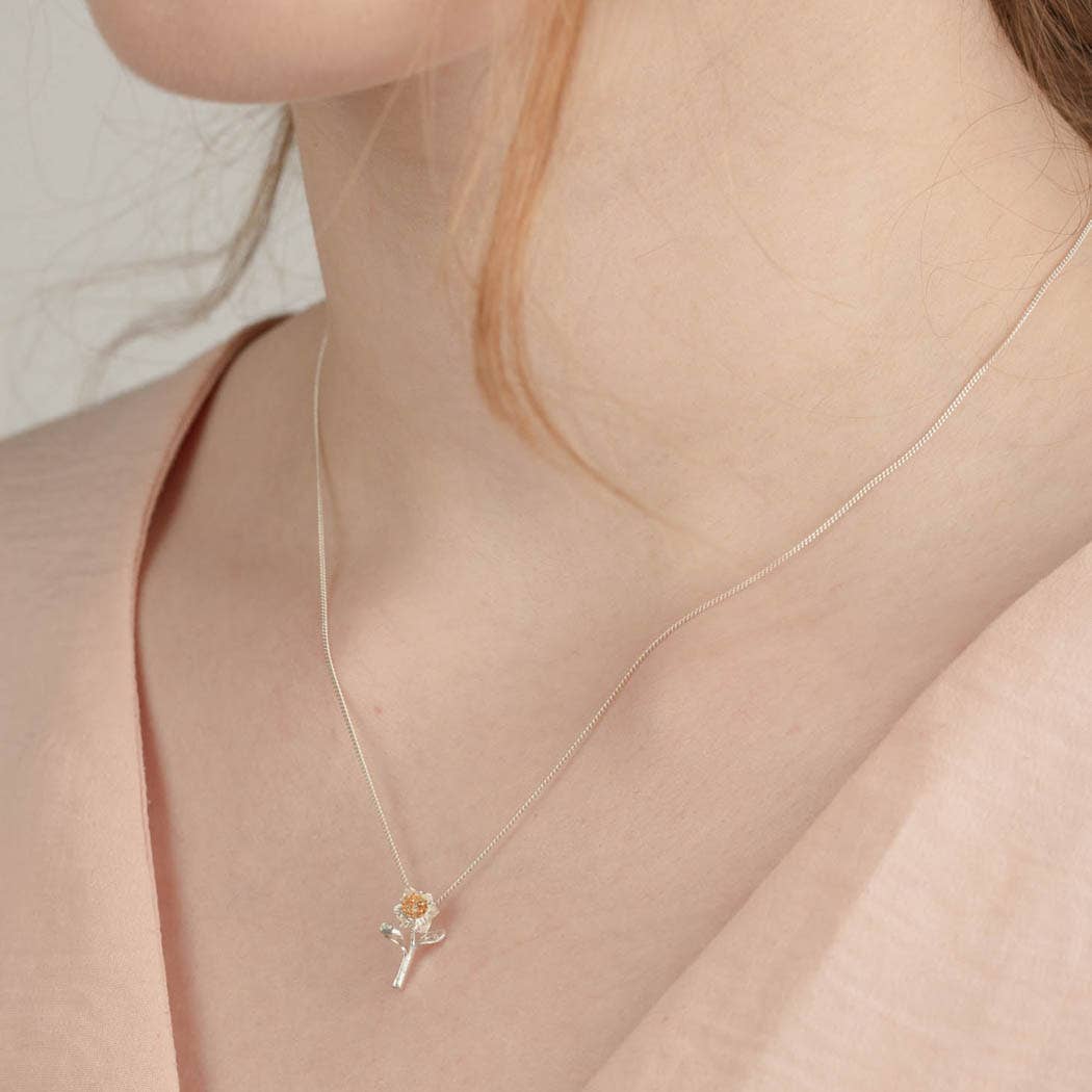 Mini Daffodil Pendant