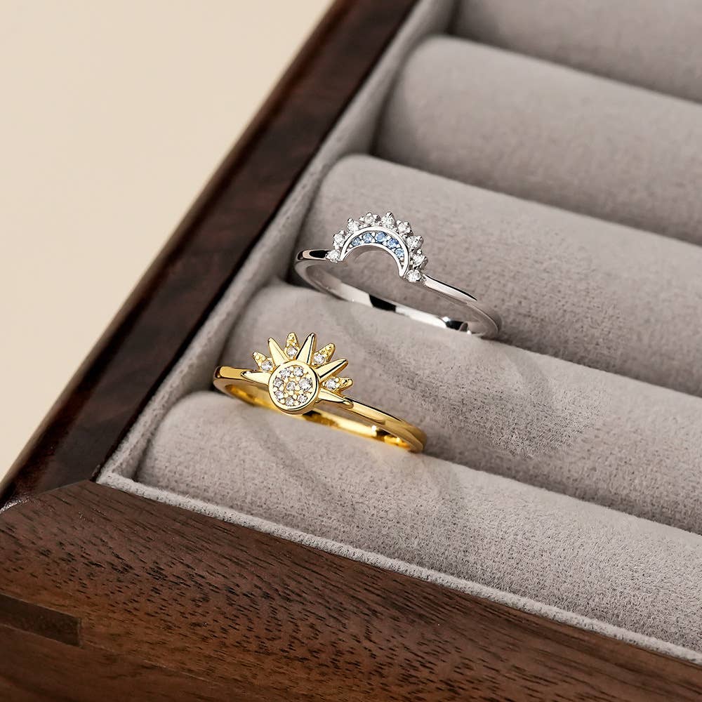 S925 Sterling Silver Micro-Diamond Sun and Moon Couple Ring: Silver size N