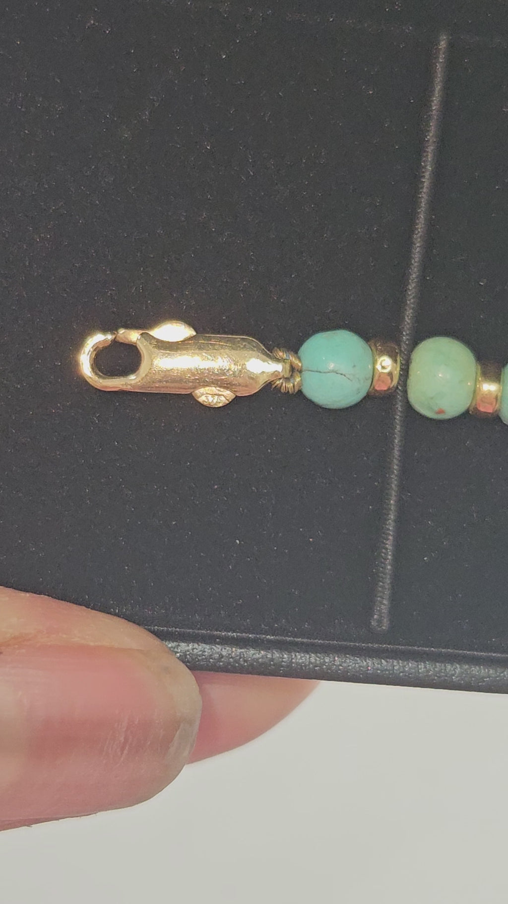 9ct gold and turquoise bracelet 7.5"