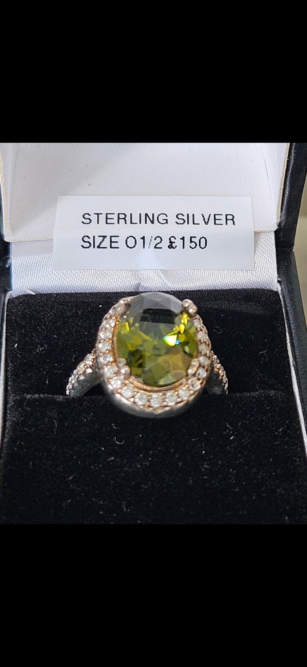 Peridot and cz sterling silver ring size 01/2